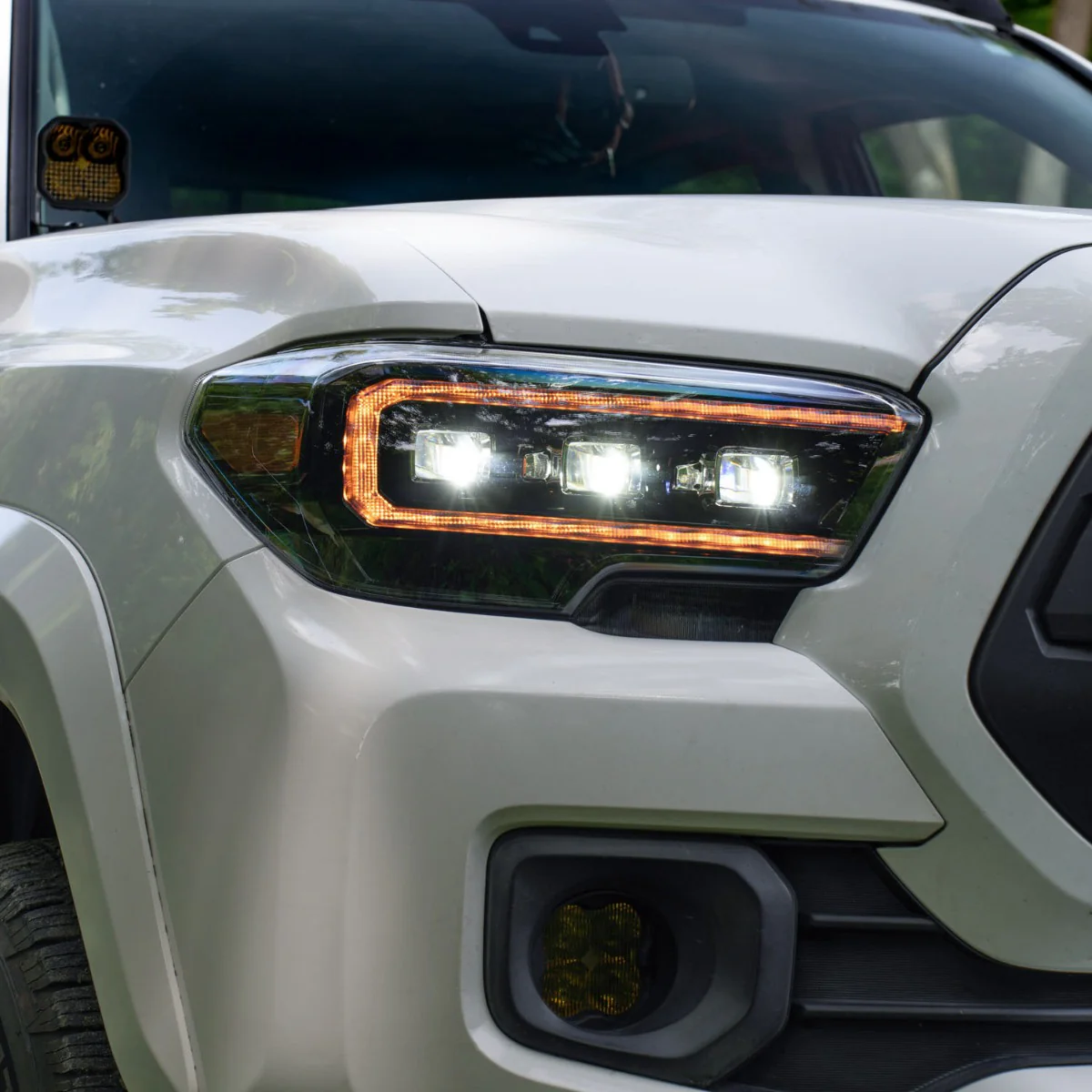 2016-2023 Toyota Tacoma Sequential LED Projector Headlights with Amber DRL Pair Form Lighting - Image 4