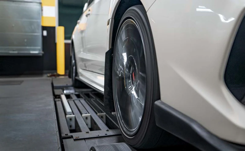 MagnaFlow SYS C/B 10 Chevy Silverado EC/SB - Image 3